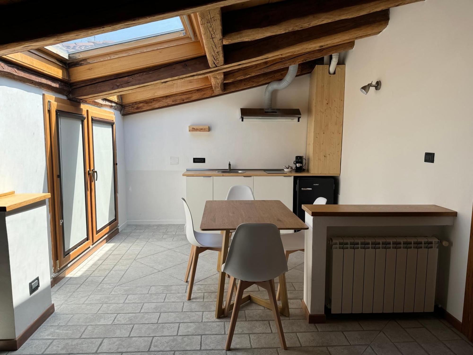 Lex 4 Sauna -Trieste Center מראה חיצוני תמונה